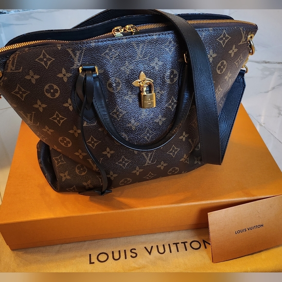 ❤️SALE❤️Gorgeous Authentic Louis Vuitton Flower Zippered Tote MM EUC - Picture 3 of 17